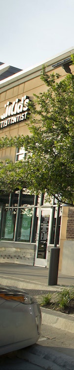 Exterior of a Palm Beach Tan location