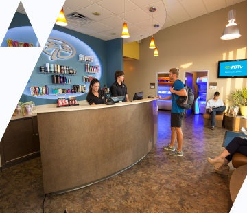 front desk at a Pam Beach Tan salon